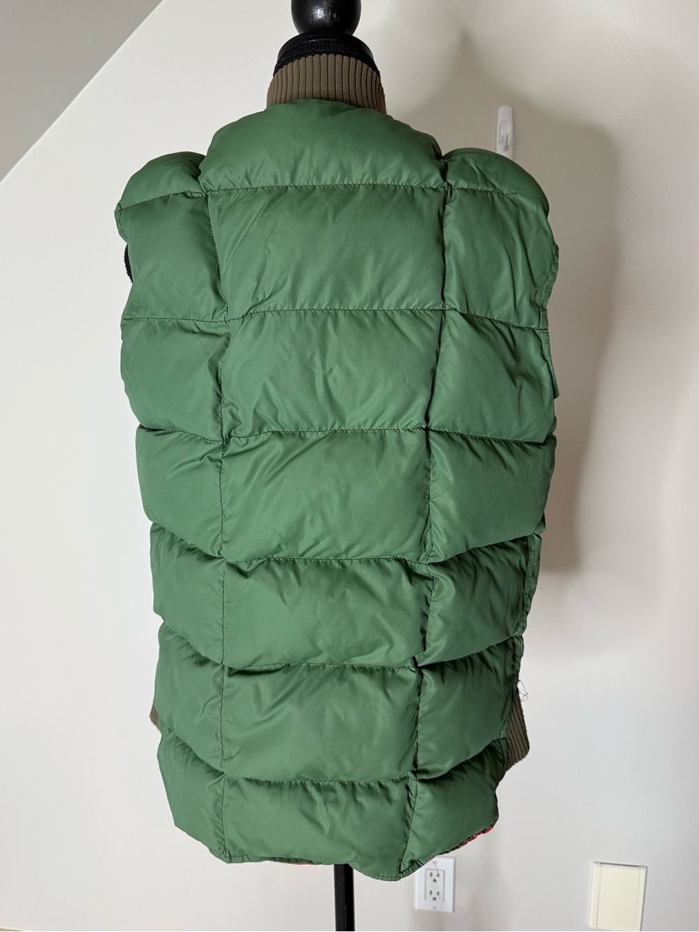 PIONEER SPORTSWEAR Vintage 70s Union Made Reversible Down Filled Puff Vest Small - Picture 9 of 15